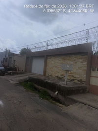 Casa com 3 quartos, 2 banheiros e 1 vaga de garagem