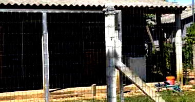 Terreno com benfeitoria em Viamão