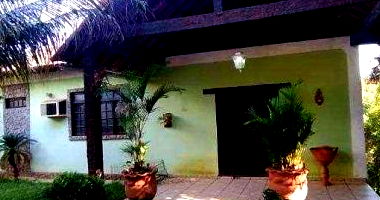 Casa em Condomínio com 5 Quartos e 414 m² em Niterói