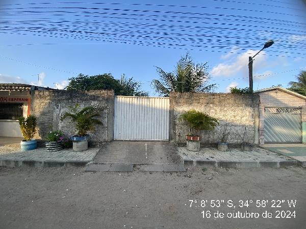 Casa 3 quartos em Santa Rita/PB com 68,6m² e terreno de 133,6m²