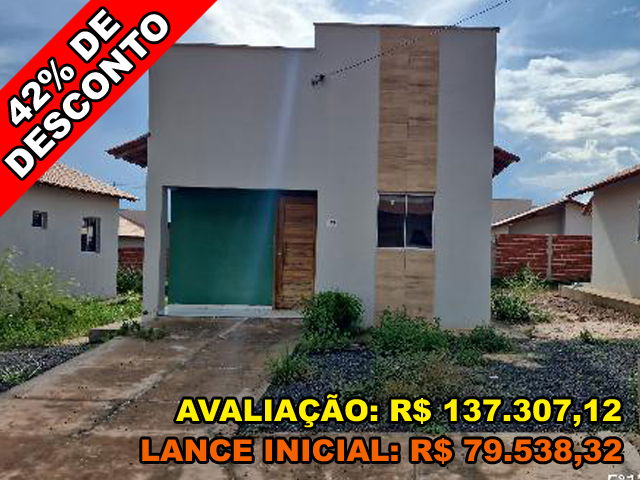 Casa 2 quartos, 1 banheiro, 1 vaga, 48.63m² construída, desocupada