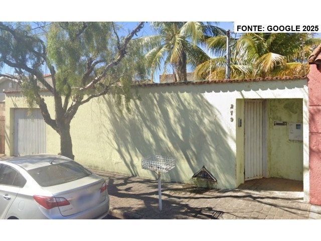 Casa com 111,14m² em terreno de 360m² em Uberlândia/MG