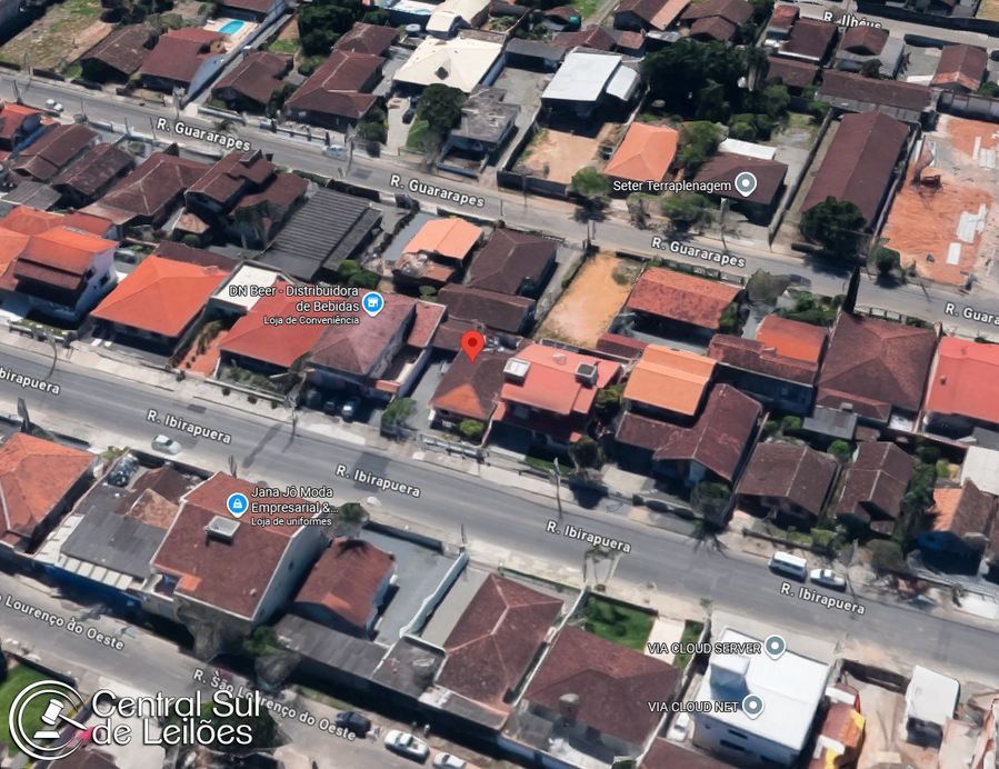 Casa com 75,9m², 1 quarto, 1 banheiro e área de serviço