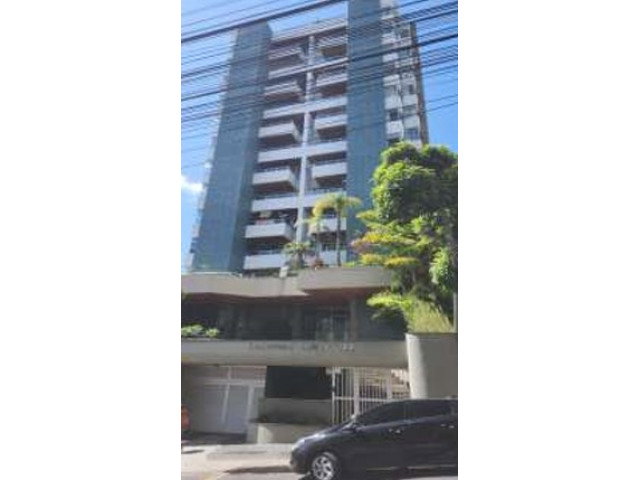 Apto Duplex Cobertura 220m² com Deck, Piscina e 2 Vagas