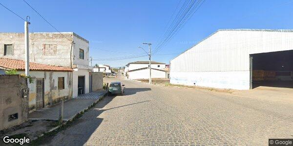 Sítio de 35 hectares com casa e curral em Poções/BA