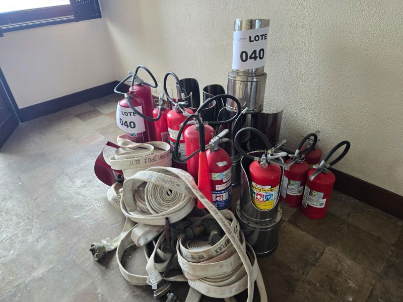 Extintores e Mangueiras - Lote 040