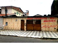Casa com 2 Quartos e Piscina em Praia Grande/SP