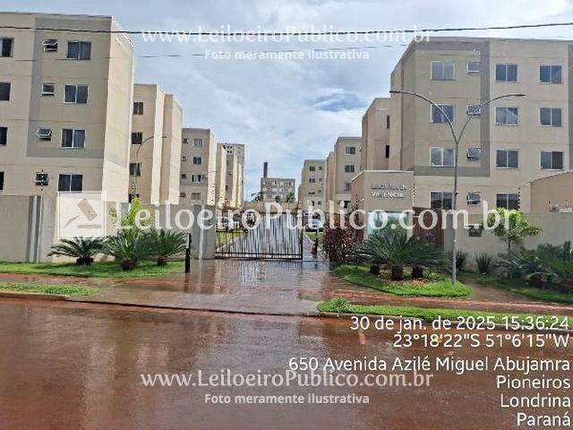Apartamento 2 quartos, 1 banheiro, 1 vaga, 80,8m² total