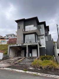 Terreno com Casa em Itapevi/SP - Lote 64