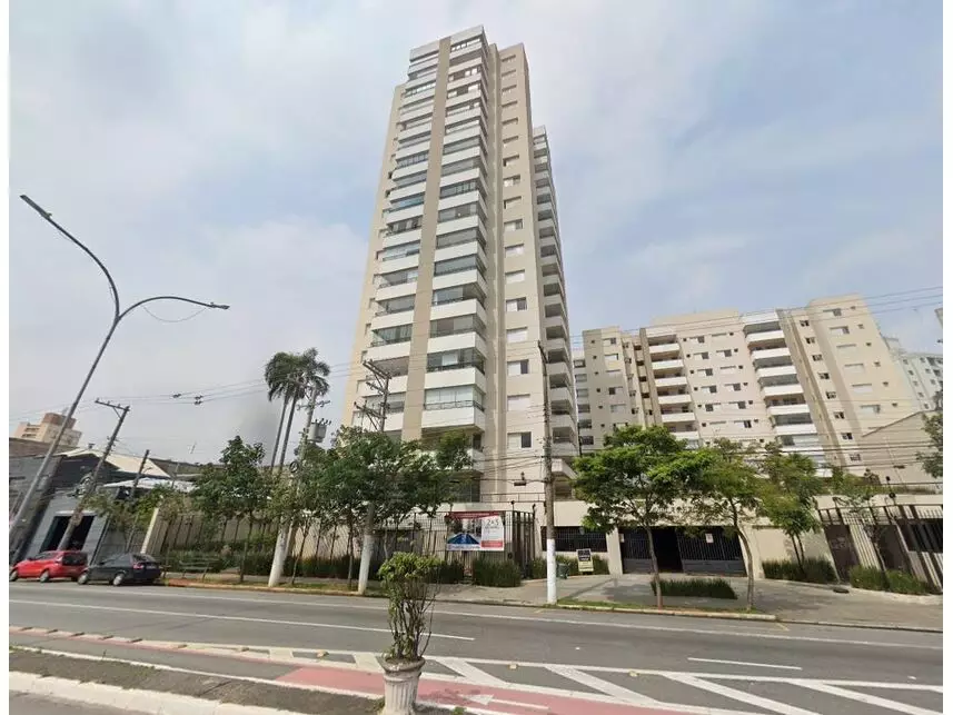 Apartamento com 2 vagas em leilão - Santo Amaro, São Paulo