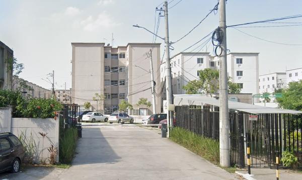 Apartamento com 2 quartos em Bangu, Rio de Janeiro