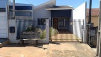 Casa em Jardim Alegre com 2 quartos e 2 banheiros