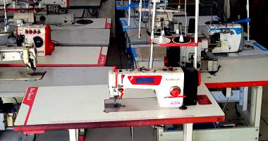 Máquina de Costura Overlock Jack em Bom Estado