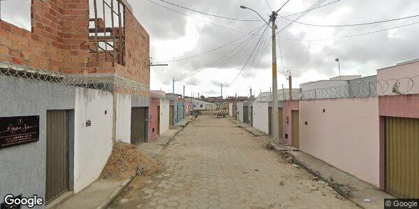 Casa 2 quartos, 1 banheiro, 63m² construída, 1 vaga, desocupada