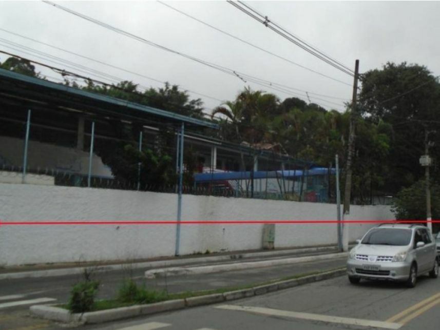 Imóvel Comercial com 2.227,15m² construídos