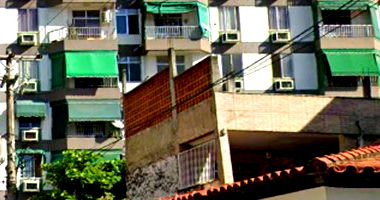 Apartamento 302 em condomínio com infraestrutura completa