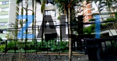 Apartamento 289,74m² com 2 Vagas - Bela Cintra/SP