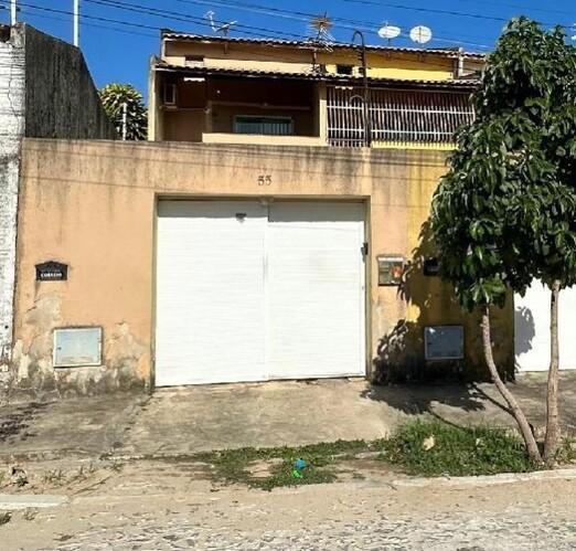 Casa com 3 quartos, 3 banheiros, 107,99m² área privativa, 1 vaga