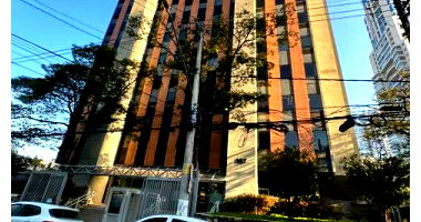 Escritório com 154m² em Edifício Comercial