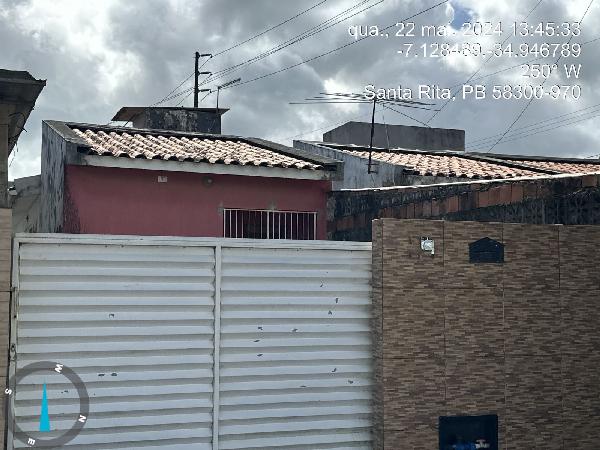 Casa com 2 quartos, 2 banheiros, 1 vaga e 63,53m² construída