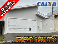 Casa com 3 Quartos, 2 Banheiros e 147m² de Área Construída