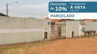 Casa Ocupada com 59m² em Condomínio Fechado - Oportunidade