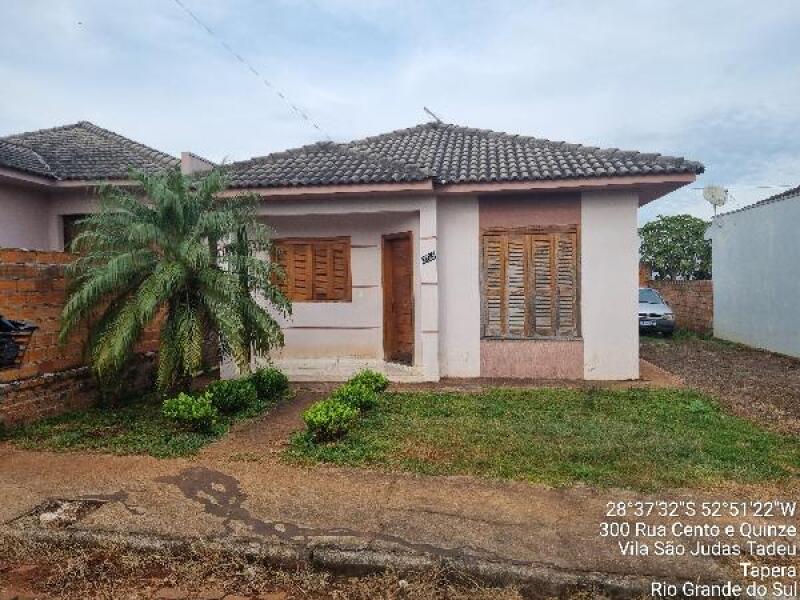 Casa com 2 Quartos e 1 Banheiro em Tapera/RS