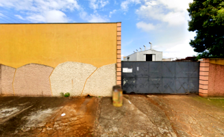 Terreno com Benfeitorias em Pindamonhangaba/SP