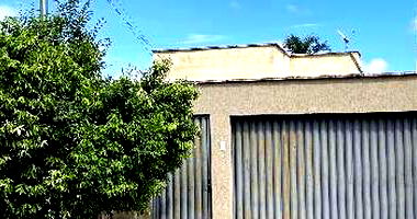 Casa aconchegante com 2 quartos, 2 banheiros e 69,93m² construída