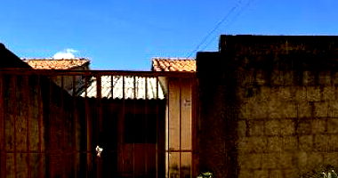 Casa 2 quartos 1 banheiro 53,76m² com vaga e varanda