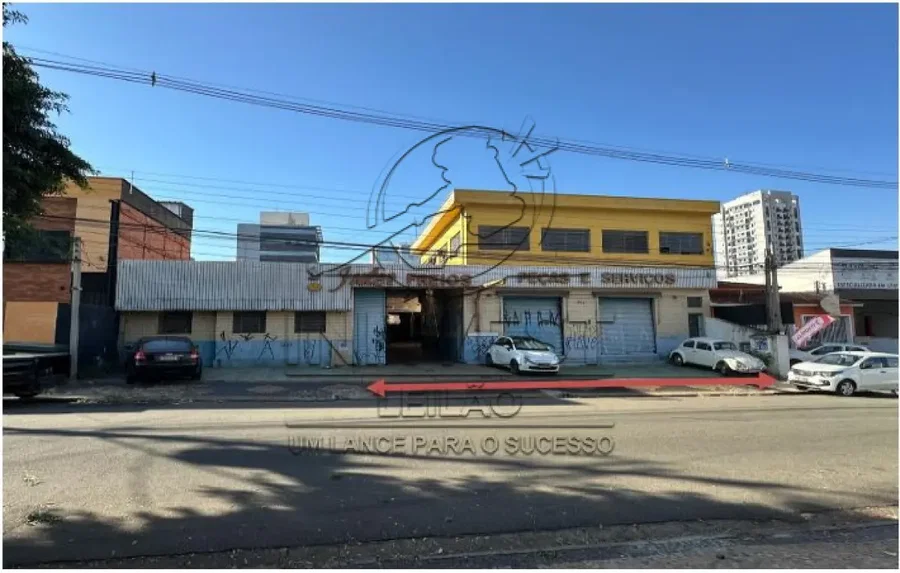 Prédio Comercial com 716m² em Campinas