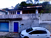 Sobrado 262m² com piscina, terreno 753,75m², ocupado