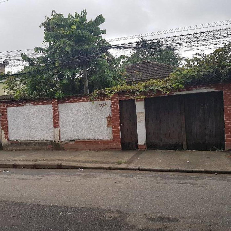 Casa Ocupada com 3 Quartos em Anchieta, Rio de Janeiro