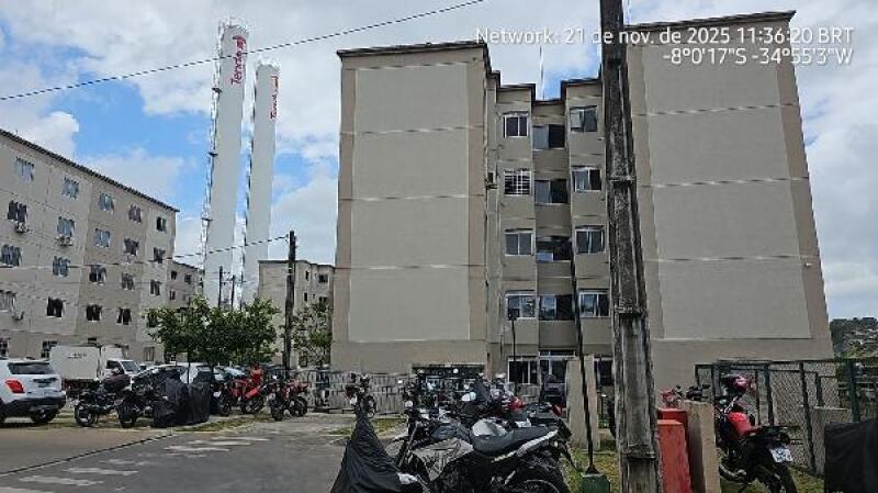Apartamento com 2 quartos em Recife