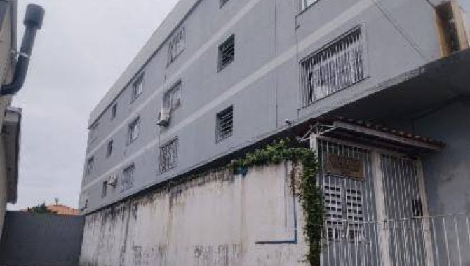 Apartamento padrão com 49,02 m² de área construída