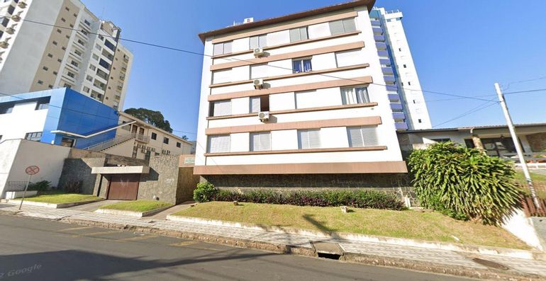 Apto 90m² com 1 Vaga no Centro de Criciúma