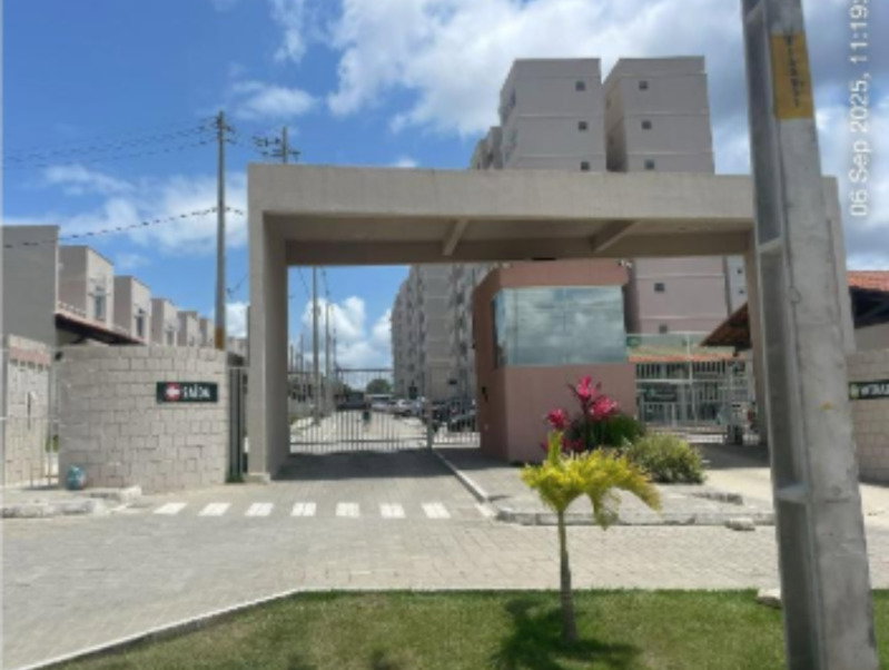 Casa com 3 quartos, 2 banheiros e 1 vaga de garagem