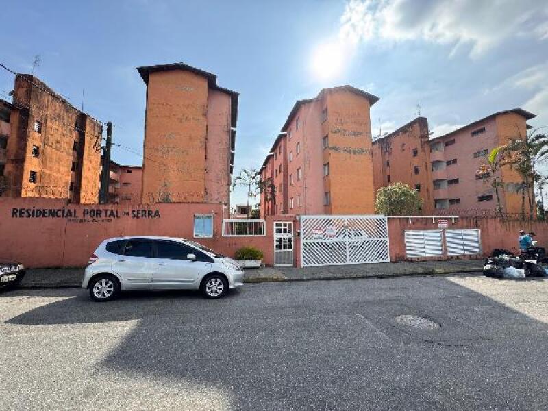 Apartamento com 2 quartos em São Vicente/SP