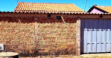 Casa com 2 quartos, 1 vaga e 47,5m²