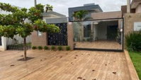 Casa em Condomínio com 2 Quartos, 2 Banheiros e 1 Vaga - 147m²