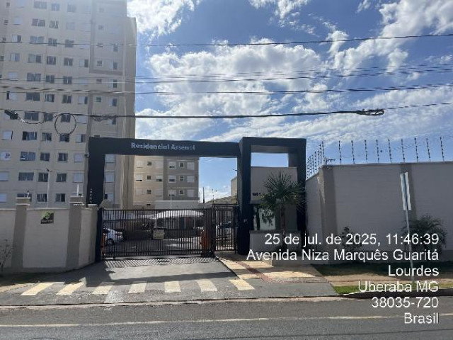 Apartamento com 2 quartos, 1 vaga de garagem e 42,37m² de área privativa