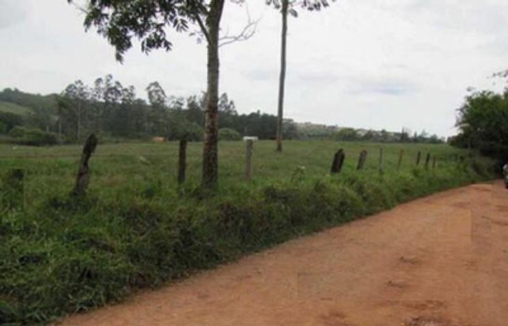 Terreno de 30.000 m² no Bairro Rio Tatuí