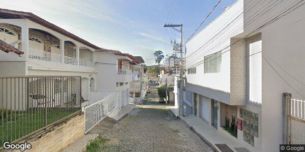 Prédio residencial com 2 quartos, 1 suíte, 1 banheiro, 273m² construídos