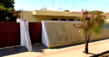 Casa Ampla com 552m² Construídos em Terreno de 2.100m²