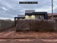 Casa com 70m², 2 Quartos, Garagem e Área de Serviço