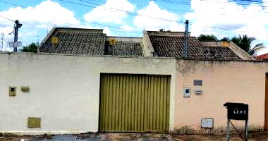 Casa em Condomínio com 2 Quartos em Trindade - GO