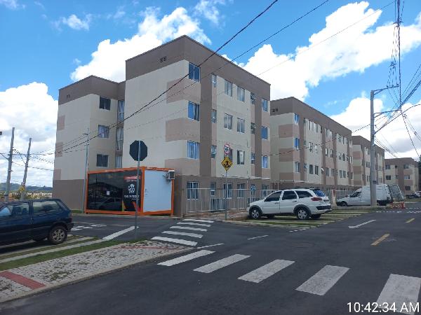 Apartamento com 2 quartos, 1 banheiro, 61.87m²