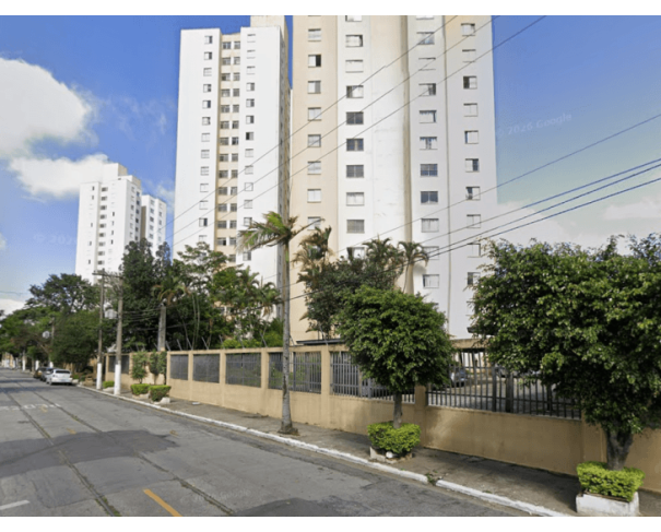 Apartamento com 1 dormitório, sala, cozinha e 1 vaga de garagem