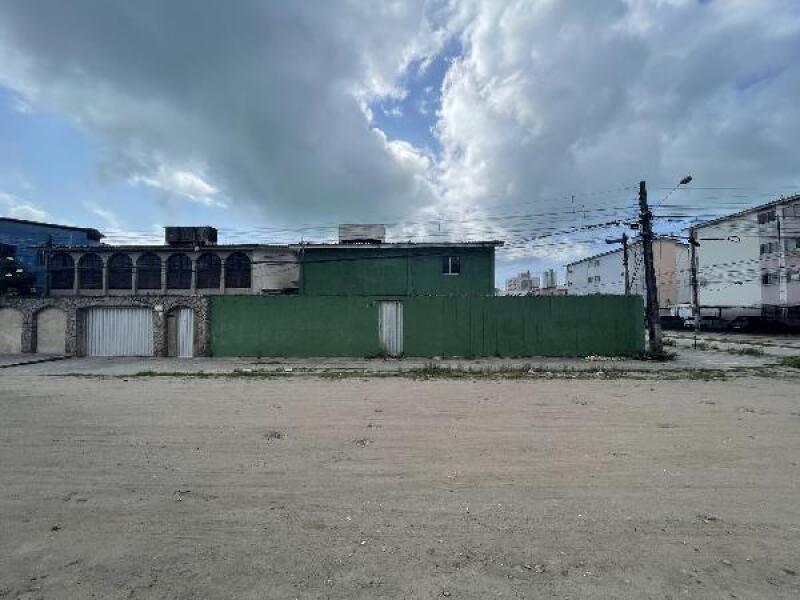 Casa com 3 Quartos e 1 Vaga em Olinda
