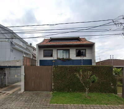 Triplex com 3 Quartos e 1 Suíte em Condomínio